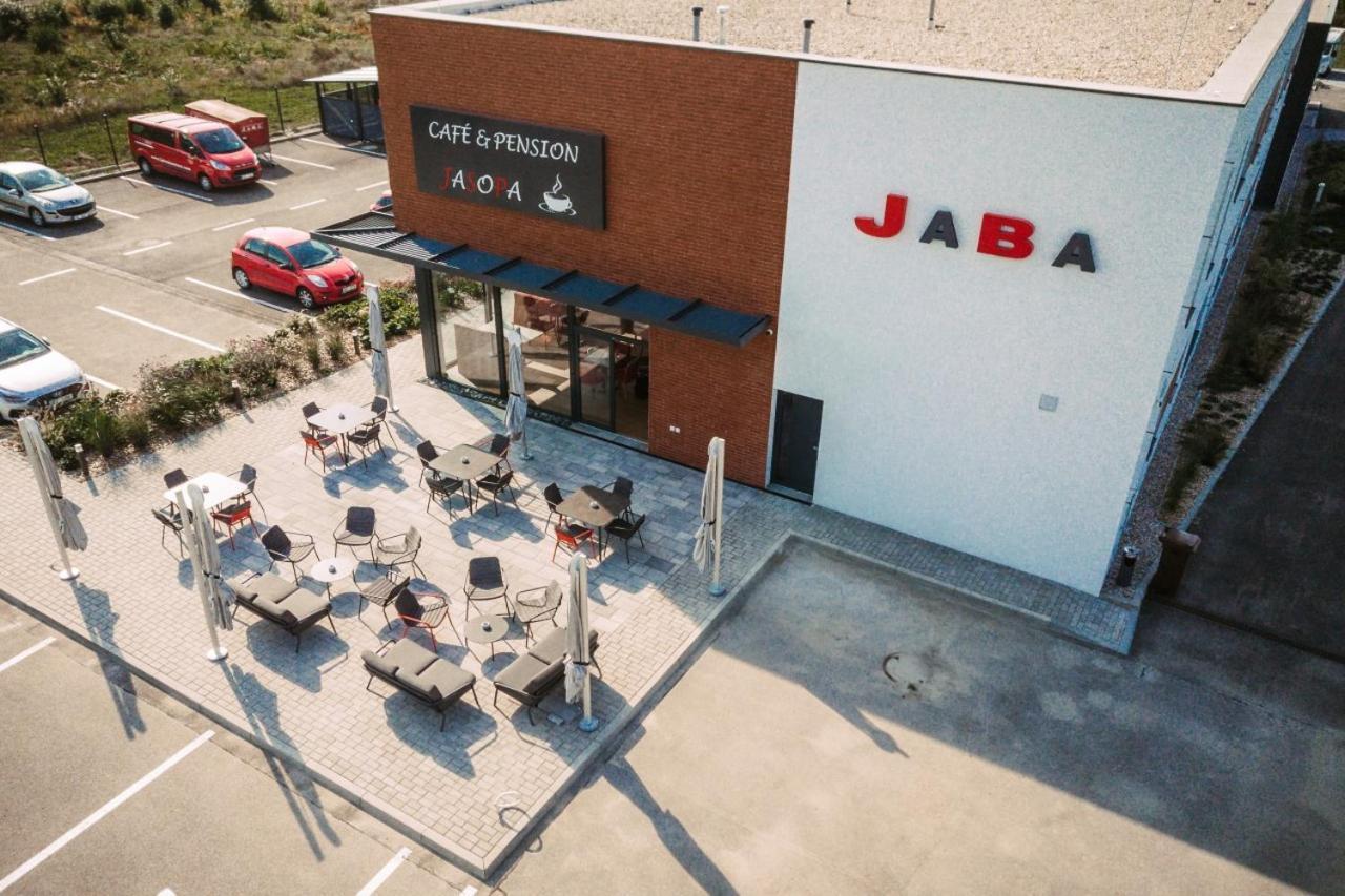 Pension Jasopa Pardubice Ngoại thất bức ảnh